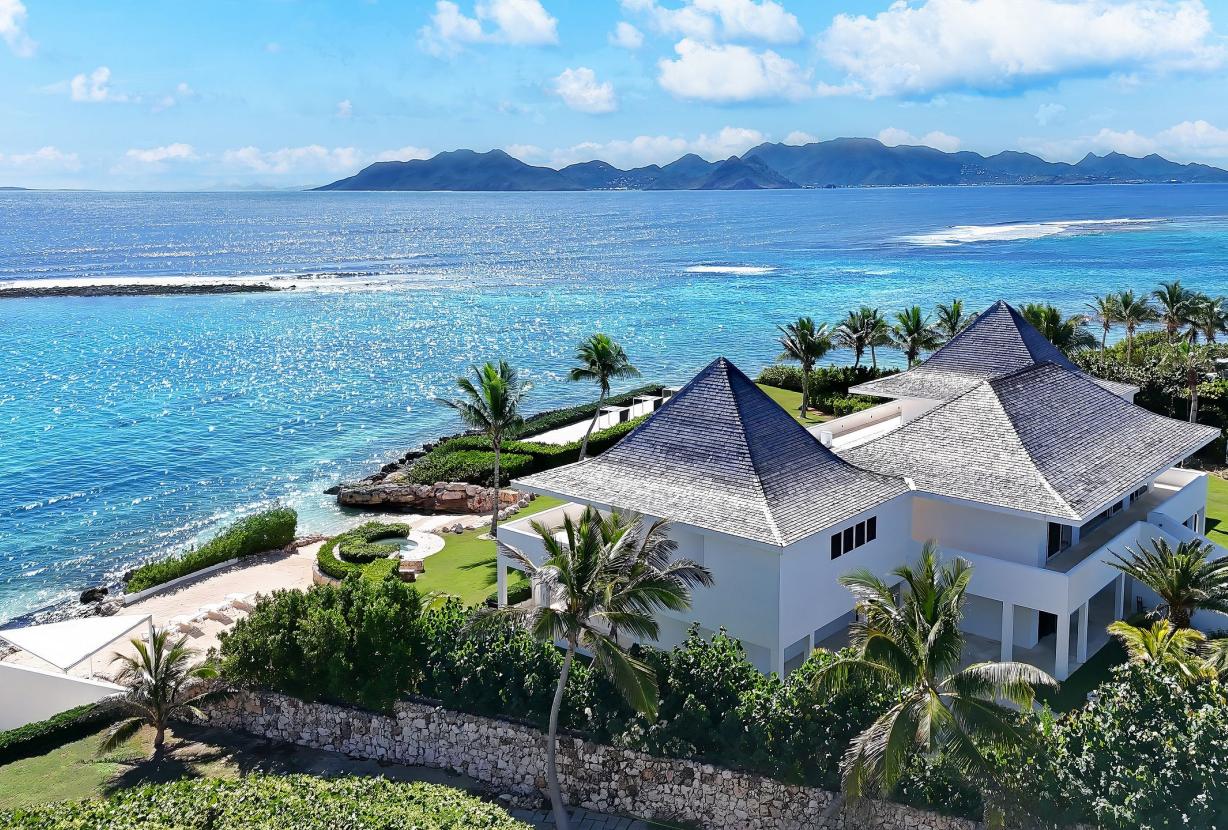 Aia002 – Villa with pools in Little Harbour in Anguilla