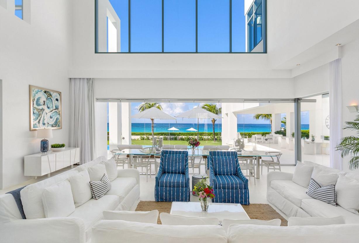 Aia003 – Beachfront villa in Meads Bay, Anguilla