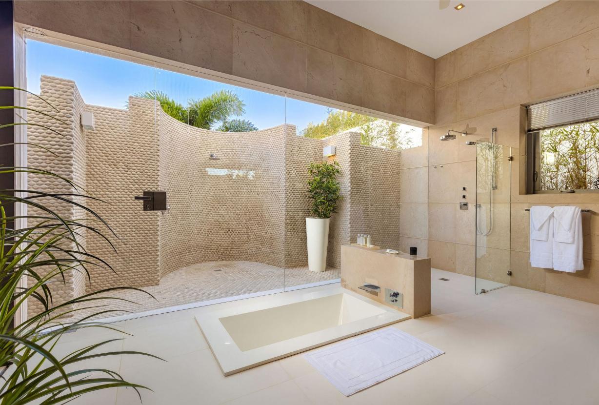 Aia003 – Beachfront villa in Meads Bay, Anguilla