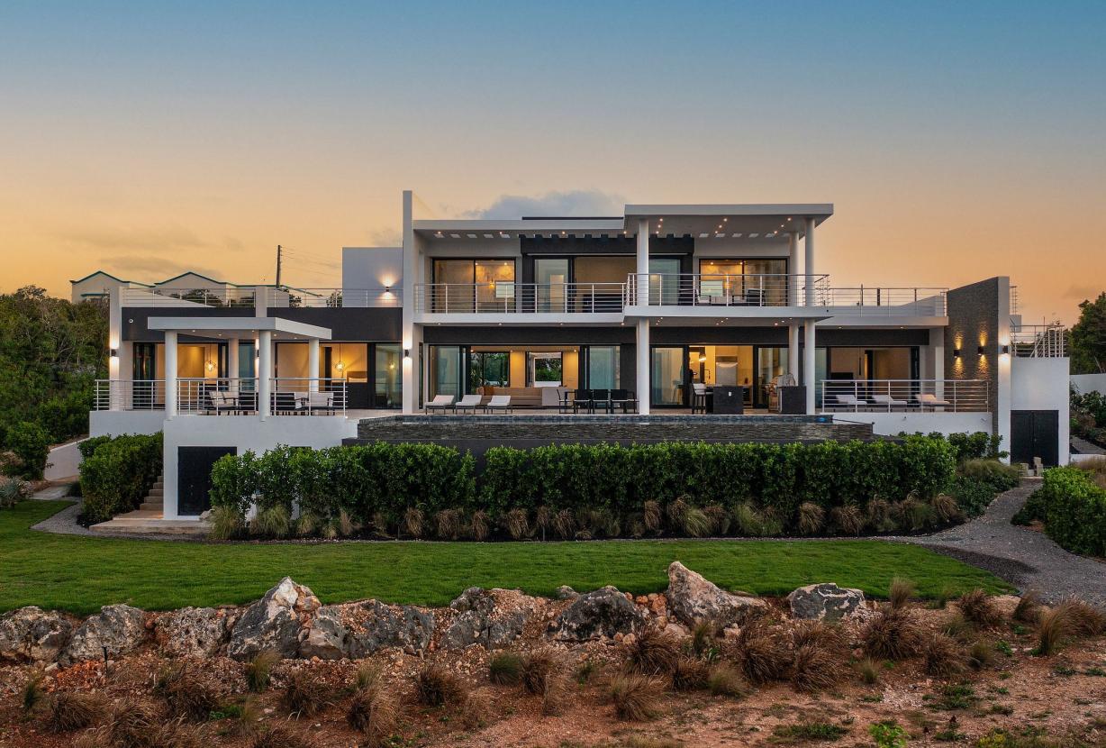 Aia005 – Villa de design avec vue à Black Garden, Anguilla