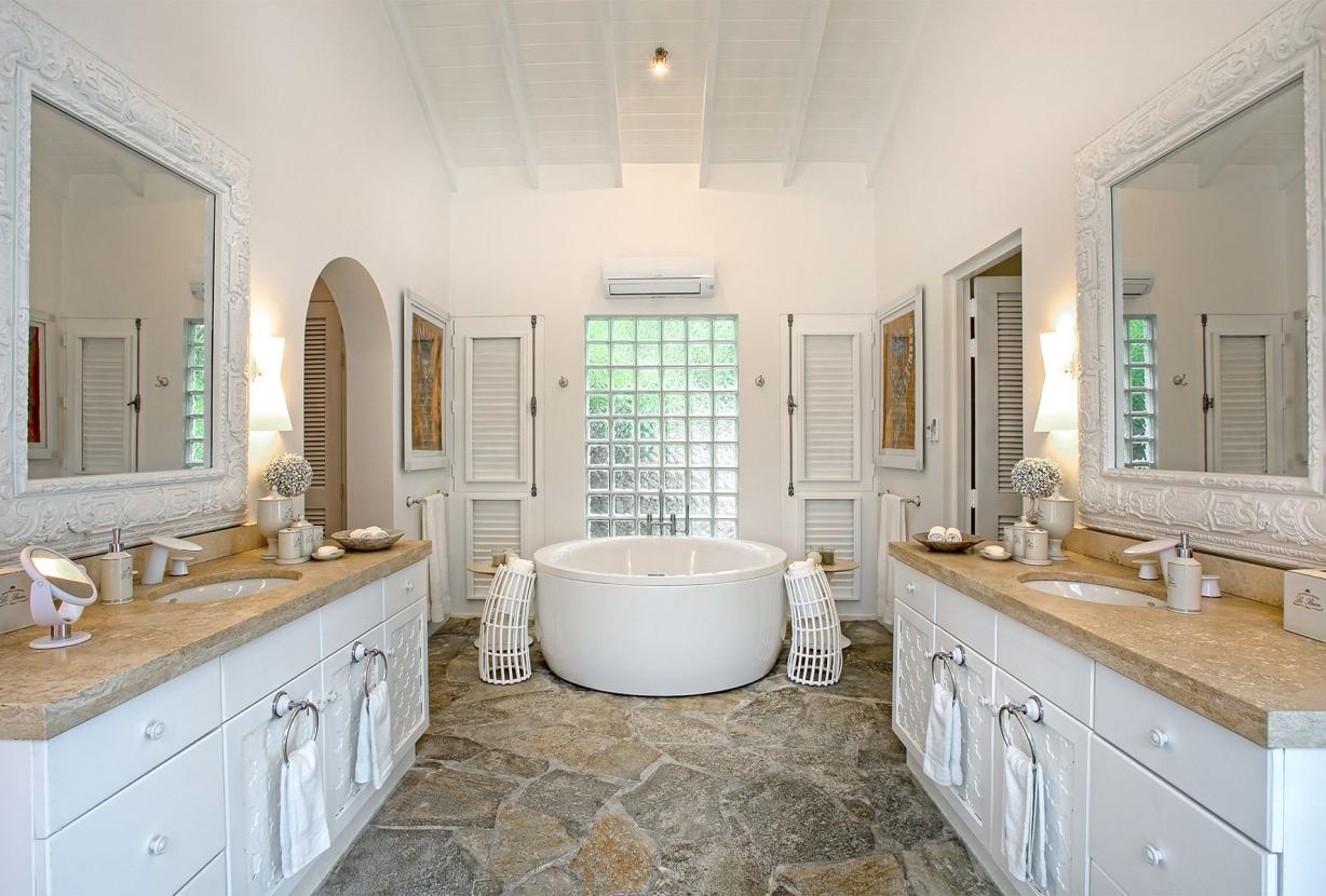Sxm003 – Villa de ultra luxo com piscina em Baie Rouge Beach