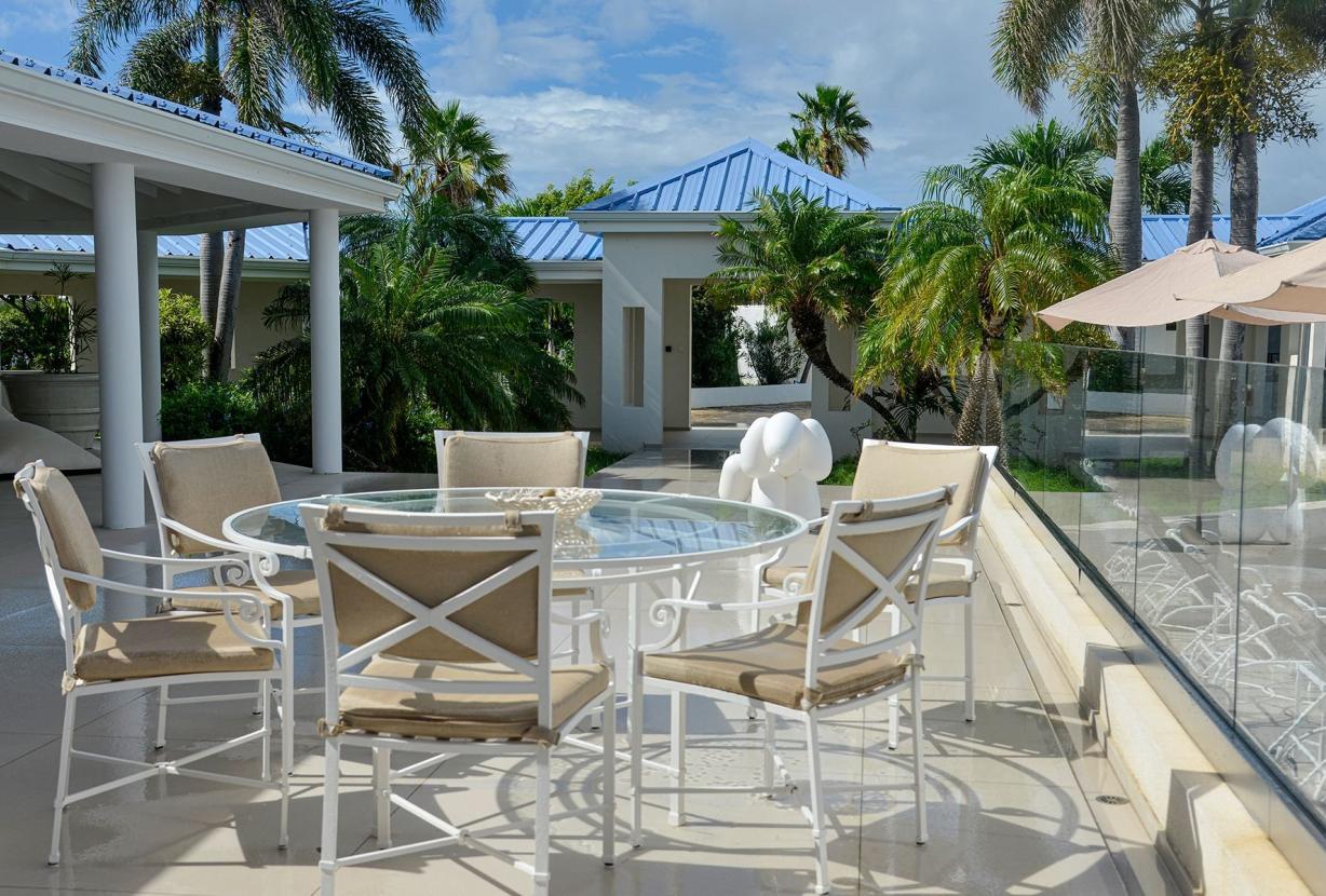 Sxm005 – Oceanview villa above Baie Rouge Beach