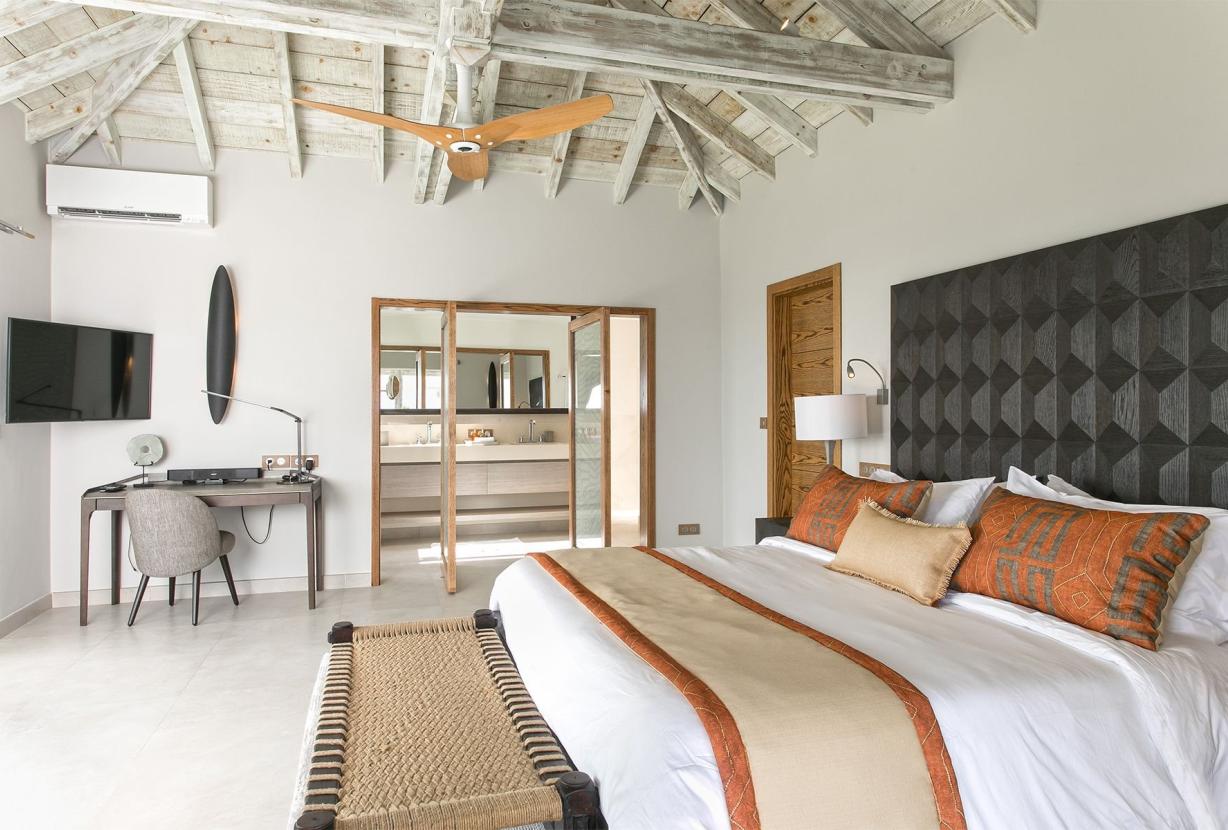 Sxm007 – Stylish sea-view villa with pool in Terres Basses