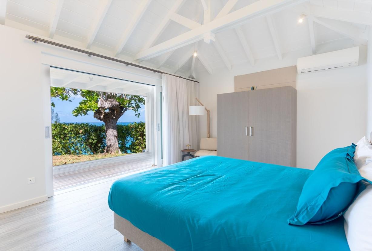 Sxm008 – Oceanview villa with garden in Baie Rouge Beach