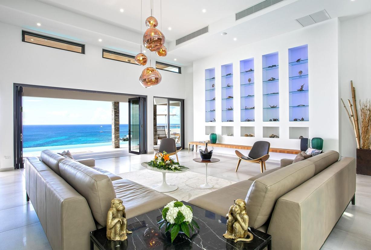 Sxm027 – Luxury villa with sea views in Pelican Key