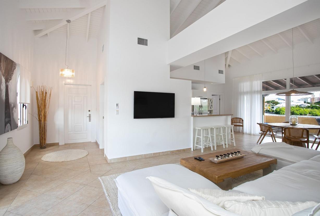 Sxm032 – Appartement avec vue sur la marina à Porto Cupecoy
