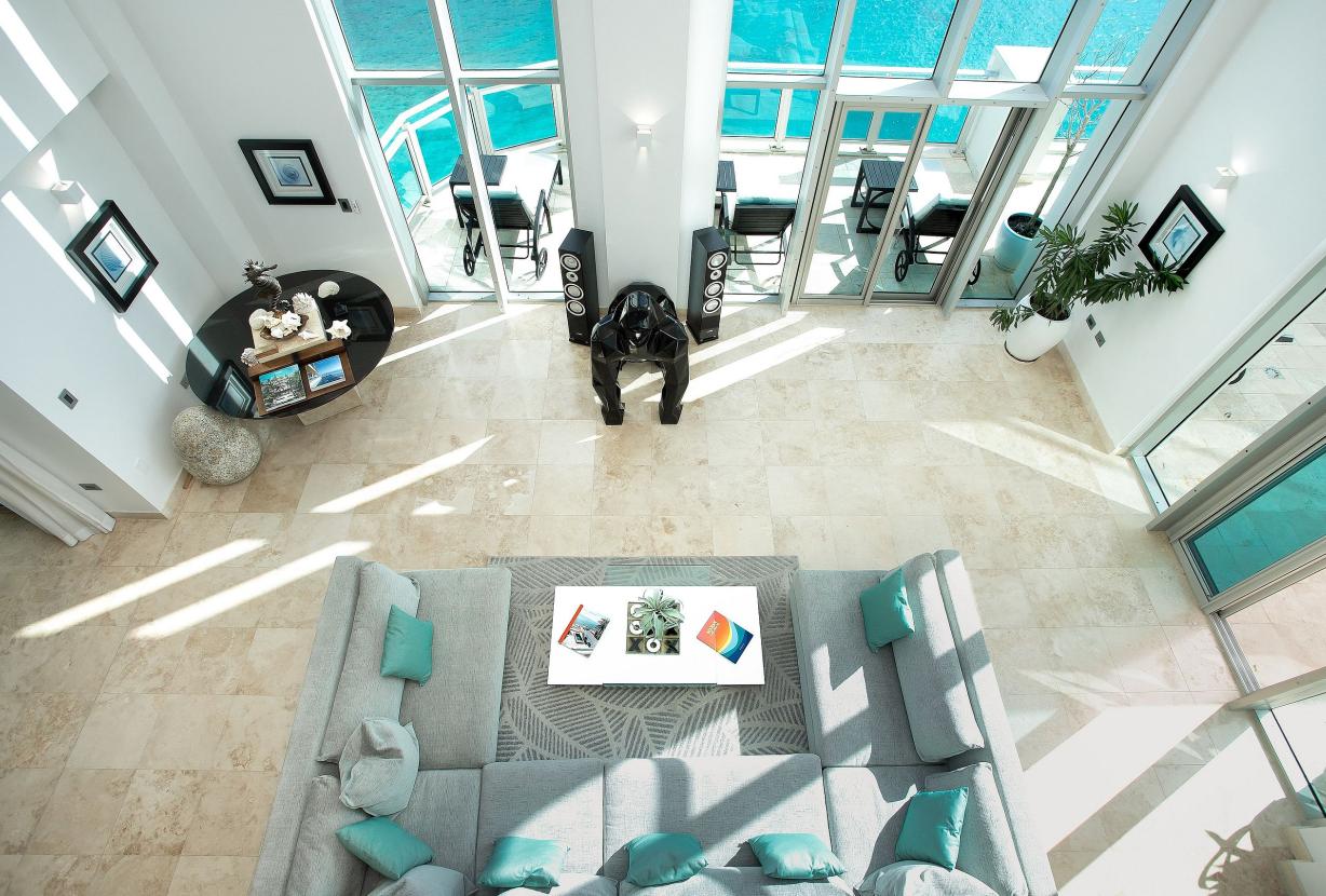 Sxm043 – Penthouse frente al mar con terraza en The Cliff