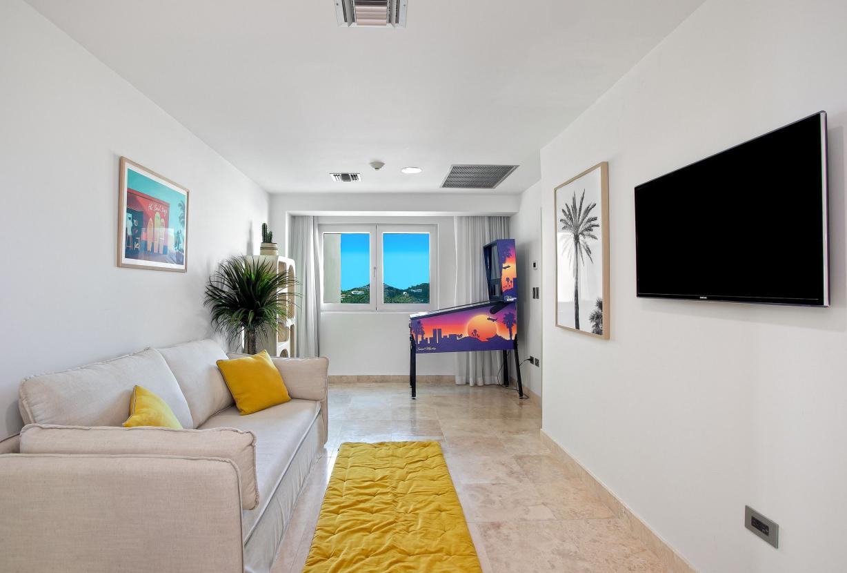 Sxm043 – Penthouse frente al mar con terraza en The Cliff