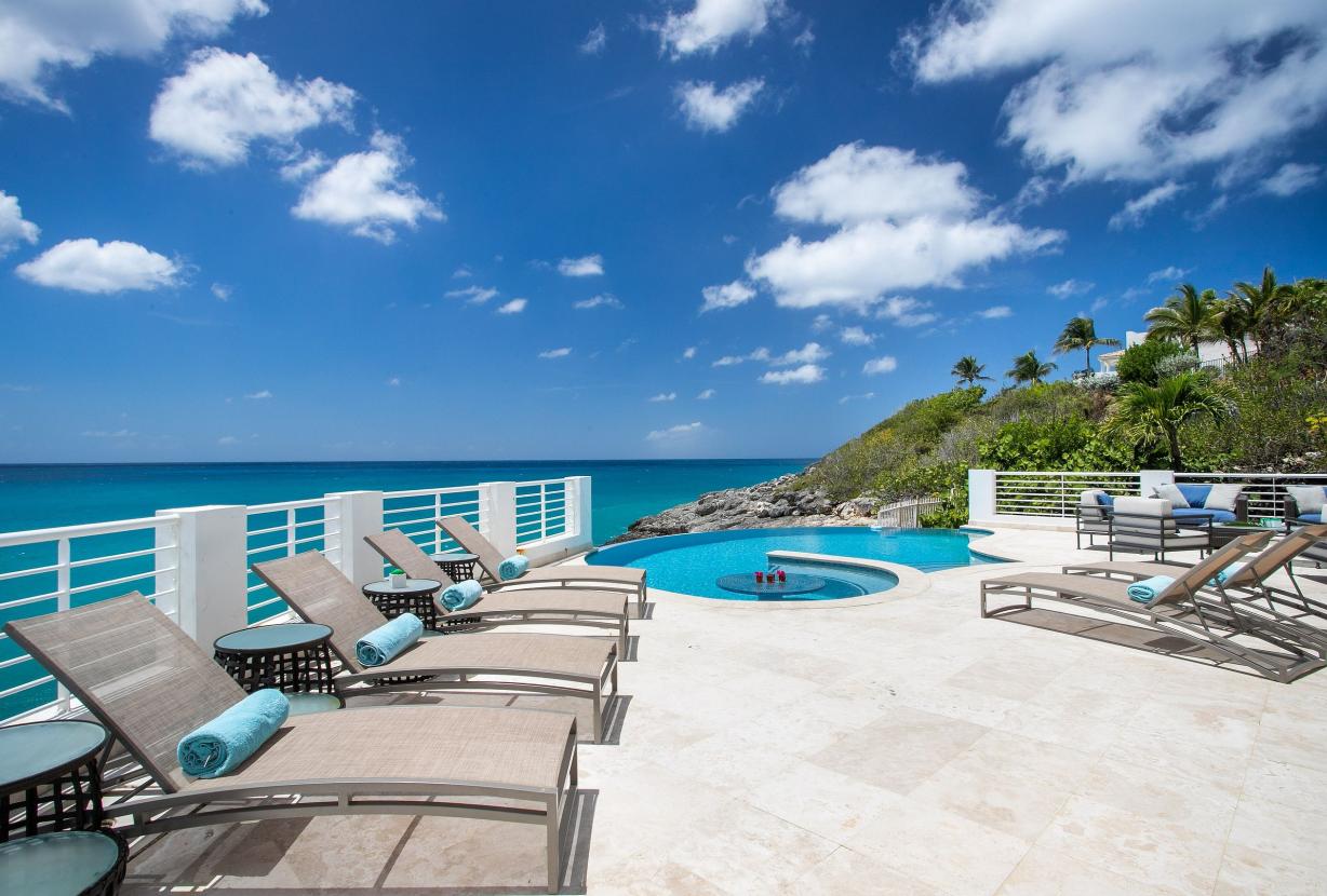 Sxm059 – Casa con vista al mar y piscina en Cupecoy