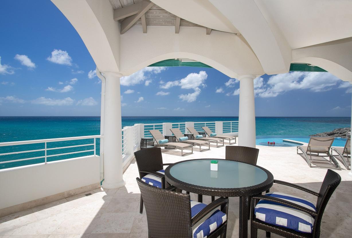 Sxm059 – Casa con vista al mar y piscina en Cupecoy