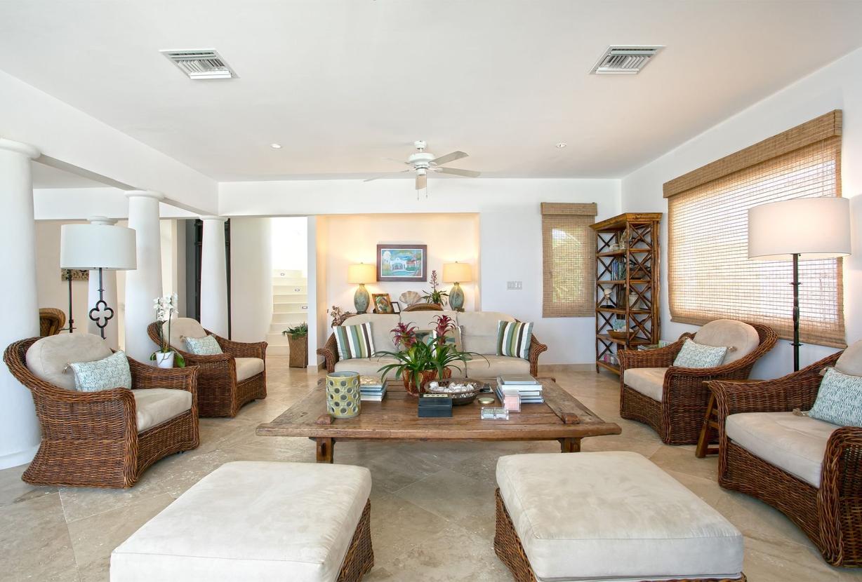 Sxm060 – Beautiful villa with ocean views in Cupecoy