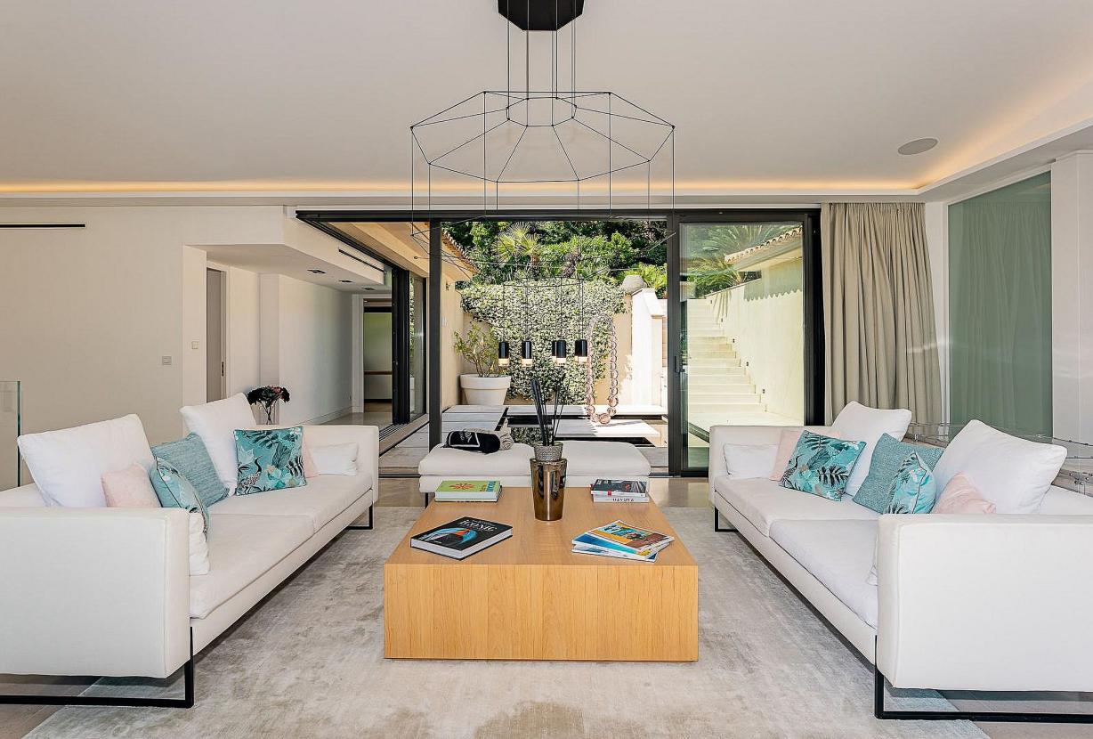 Azu059 - Exceptional Luxury Villa in Cap Tahiti