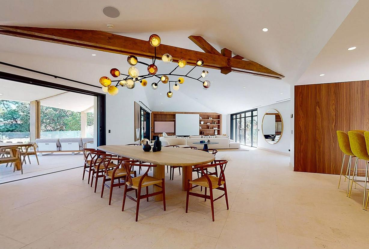 Azu084 - Villa Contemporaine à Saint-Tropez