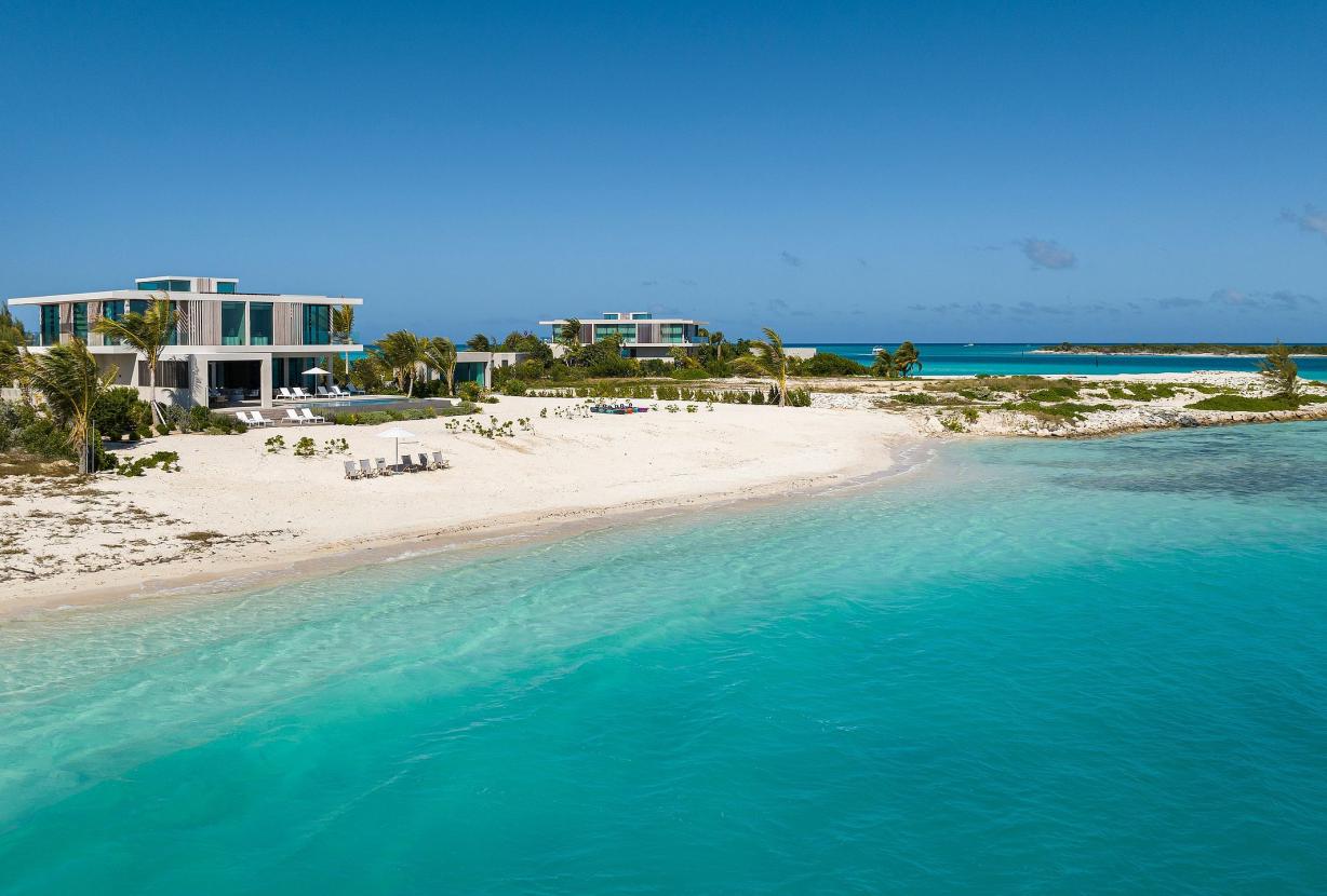 Tci002 – Elegante vila à beira-mar em Grace Bay