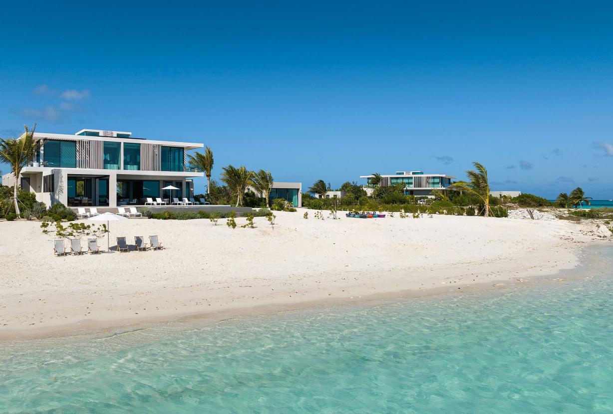Tci002 – Elegante vila à beira-mar em Grace Bay
