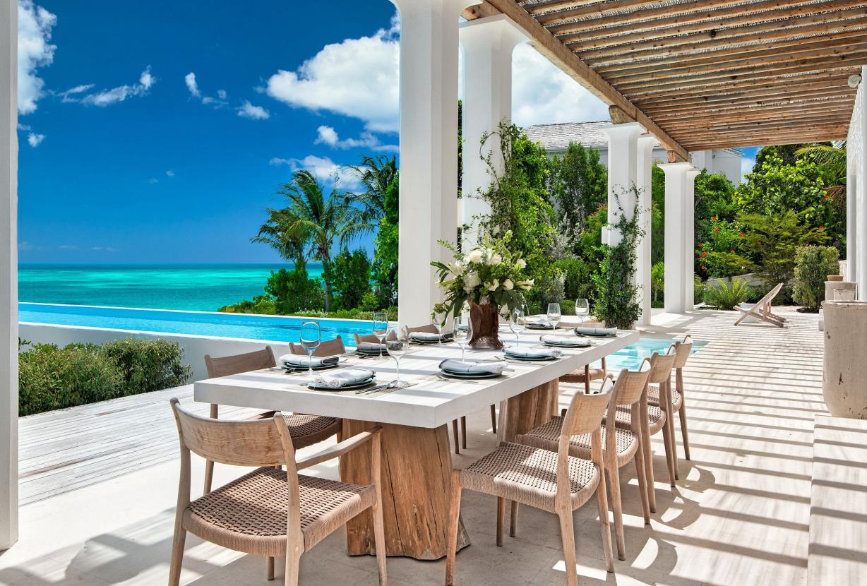 Tci006 – Hillside villa with sea views in Blue Mountain