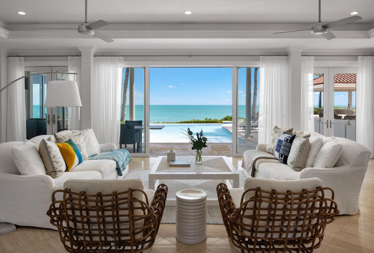 Tci012 – Villa com vista para o mar e piscina em Long Bay