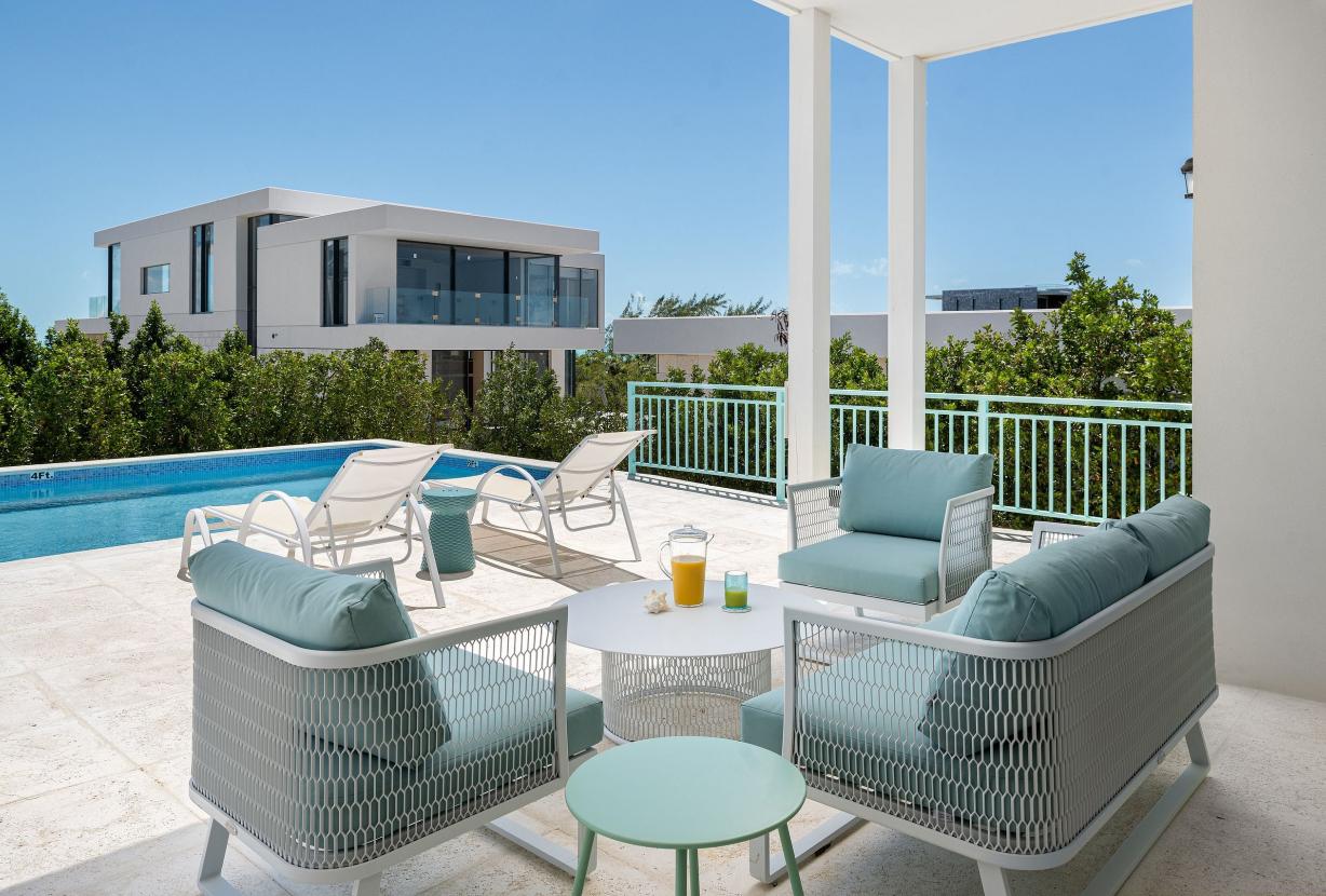 Tci015 – Oceanview villa with pool in Long Bay