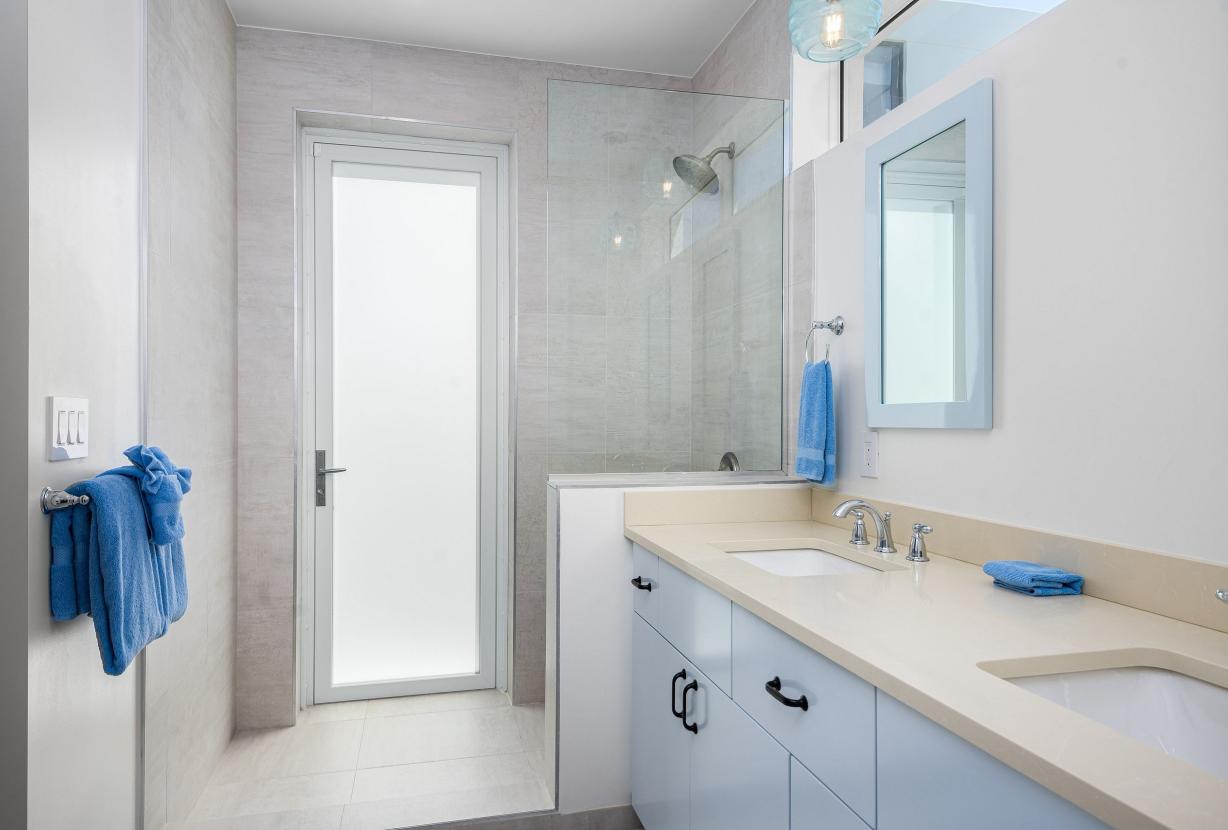 Tci015 – Oceanview villa with pool in Long Bay
