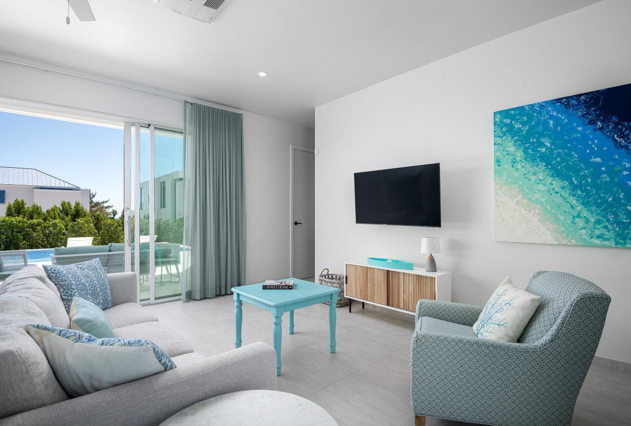 Tci015 – Oceanview villa with pool in Long Bay