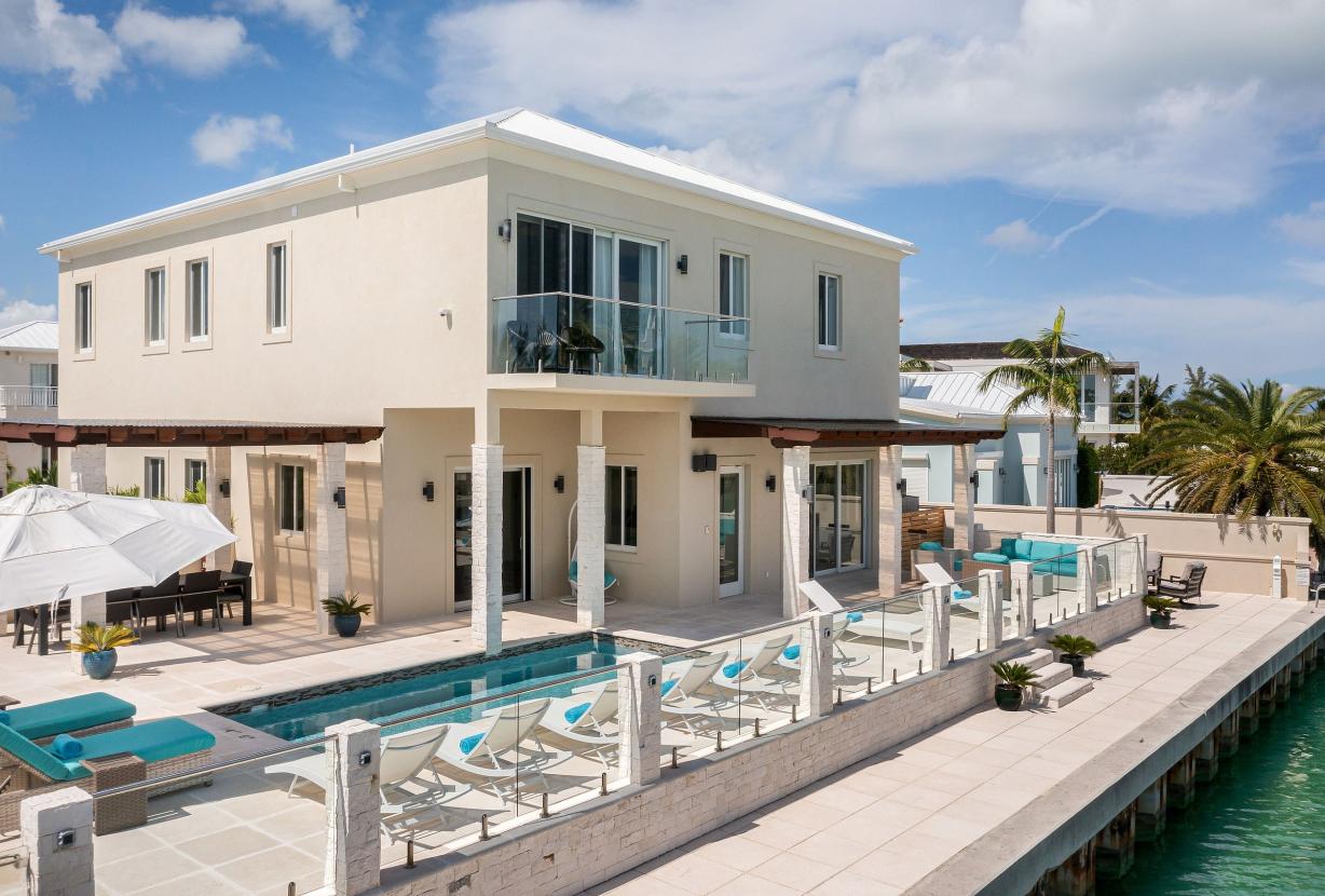 Tci021 – Villa en bord de l’eau près de Leeward Marina