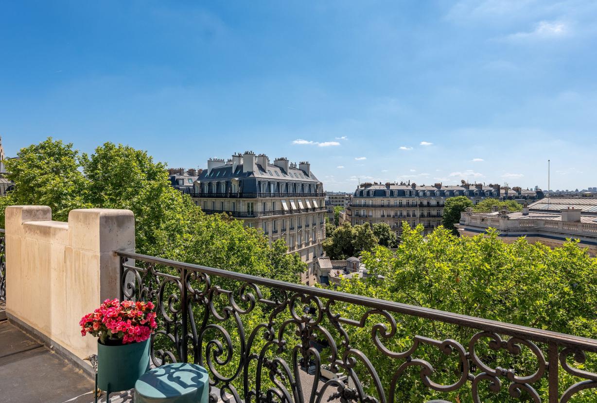 Par066 – Prestige & Iconic Paris Views