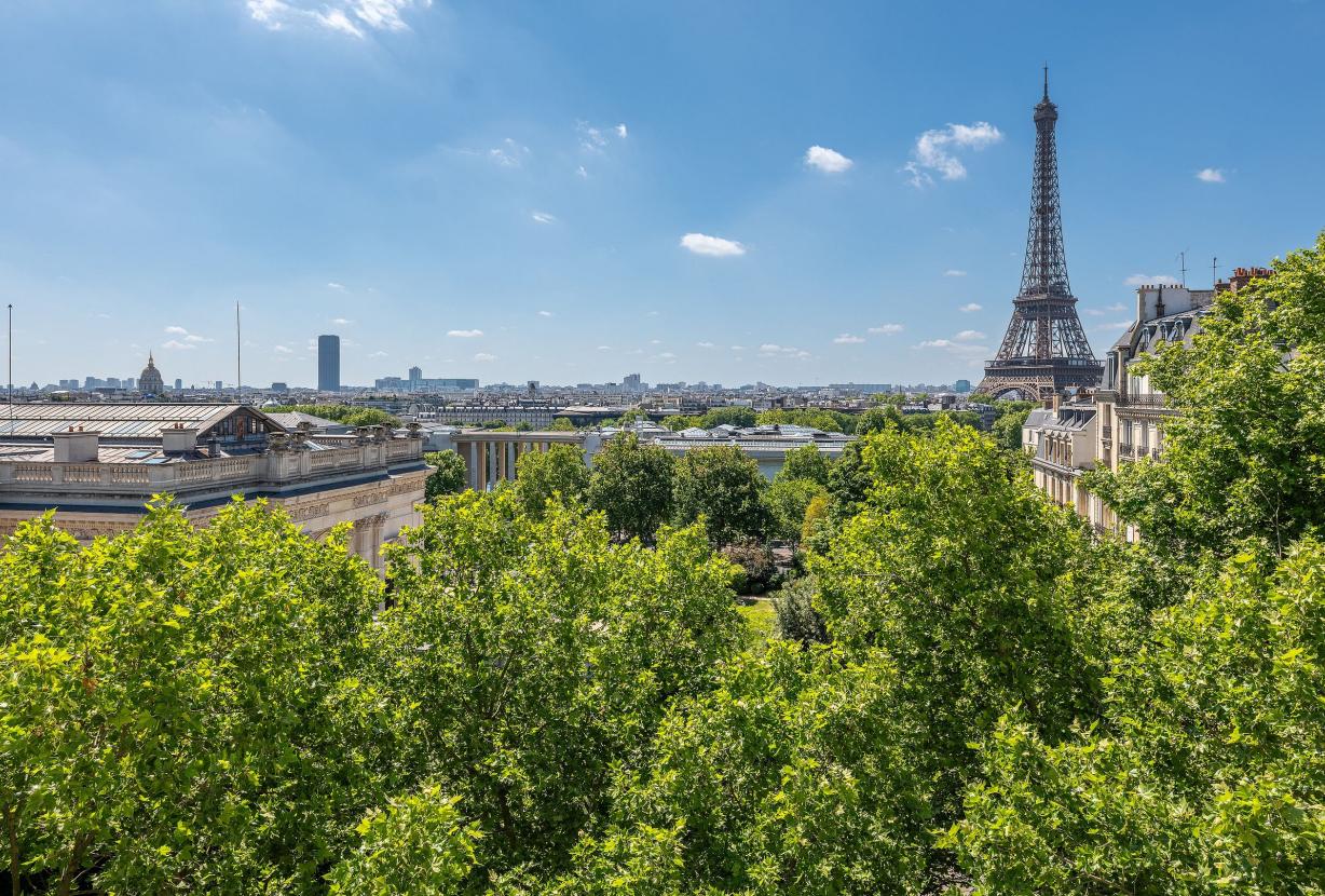 Par066 – Prestige & Iconic Paris Views