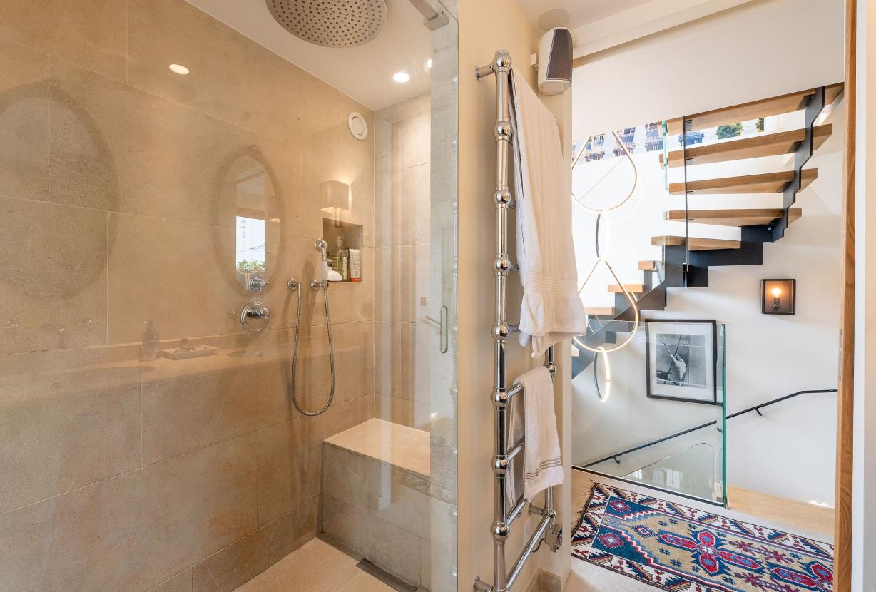 Par014 - Exceptional Penthouse in Saint-Germain
