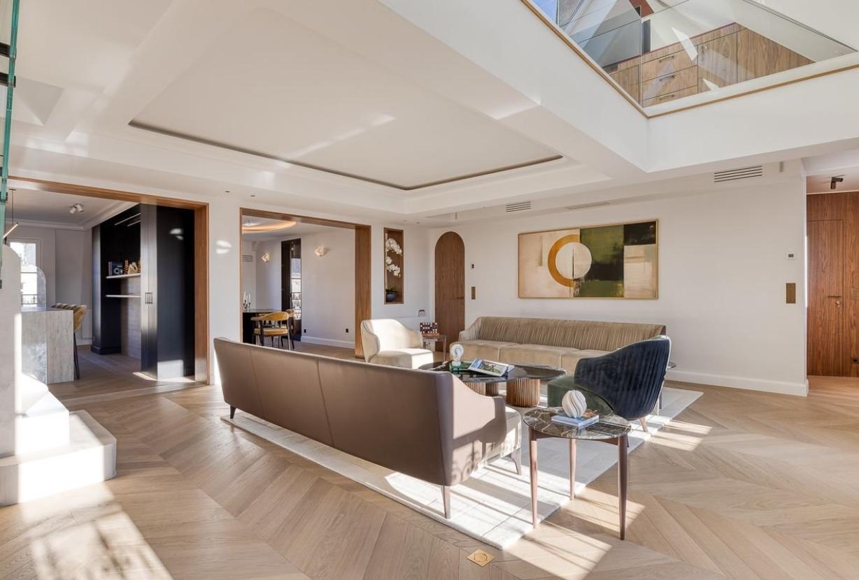 Par292 - Dúplex de luxo com 5 quartos e vistas
