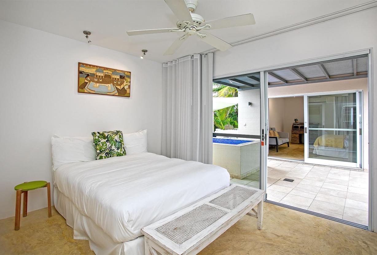 Sxm001 - Cliffside oceanview villa in Terres Basses