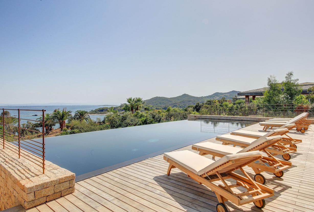 Car009 - Villa de lujo en Cala Longa
