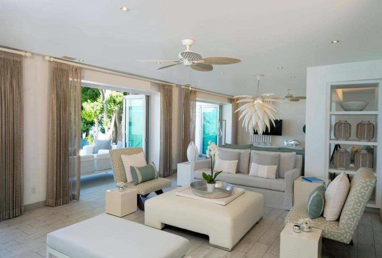 Brb012 –Villa moderna frente al mar en St. James