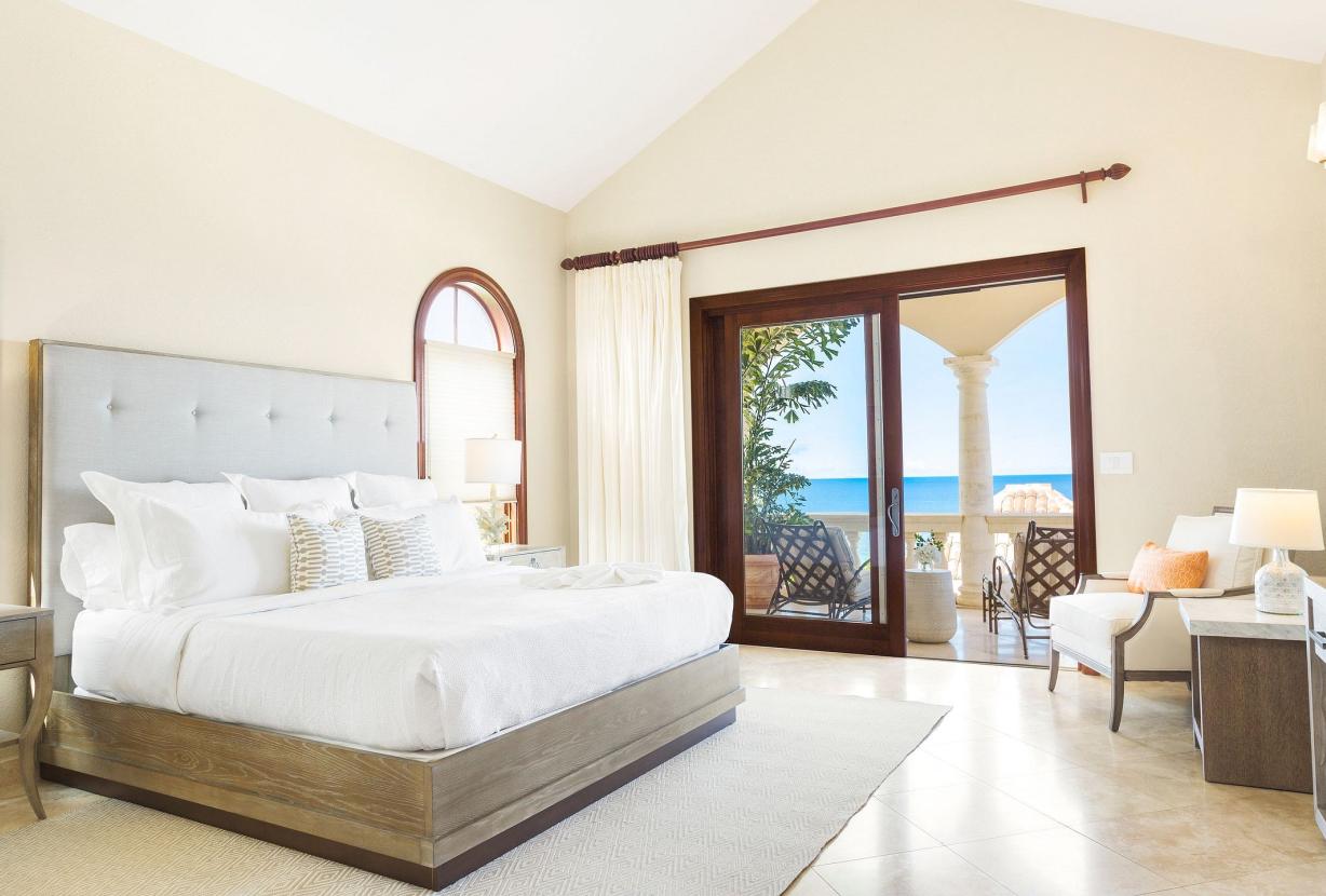 Aia013 – Villa moderna frente al mar en Limestone Bay