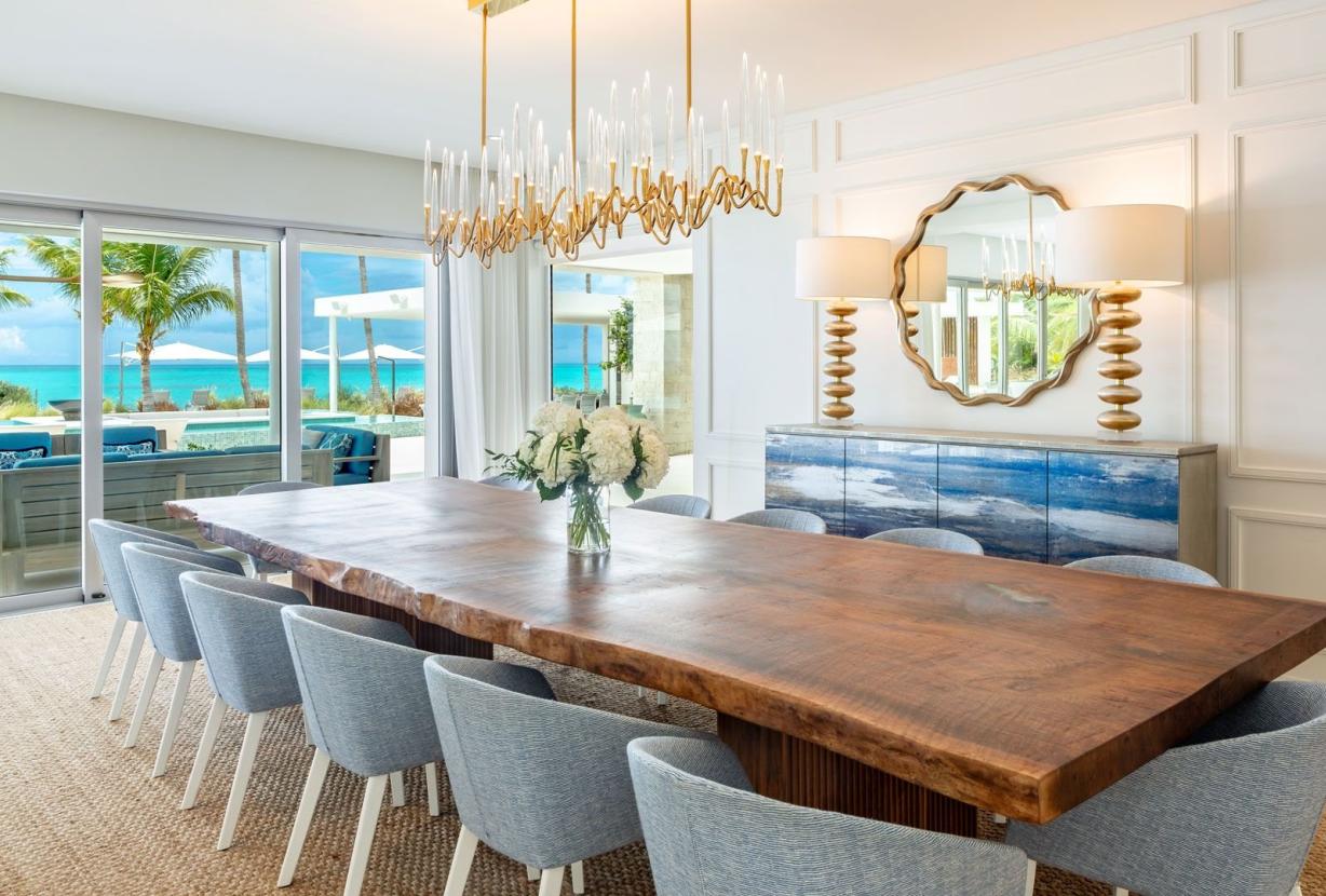 Tci003 – Moderna villa frente al mar en Grace Bay