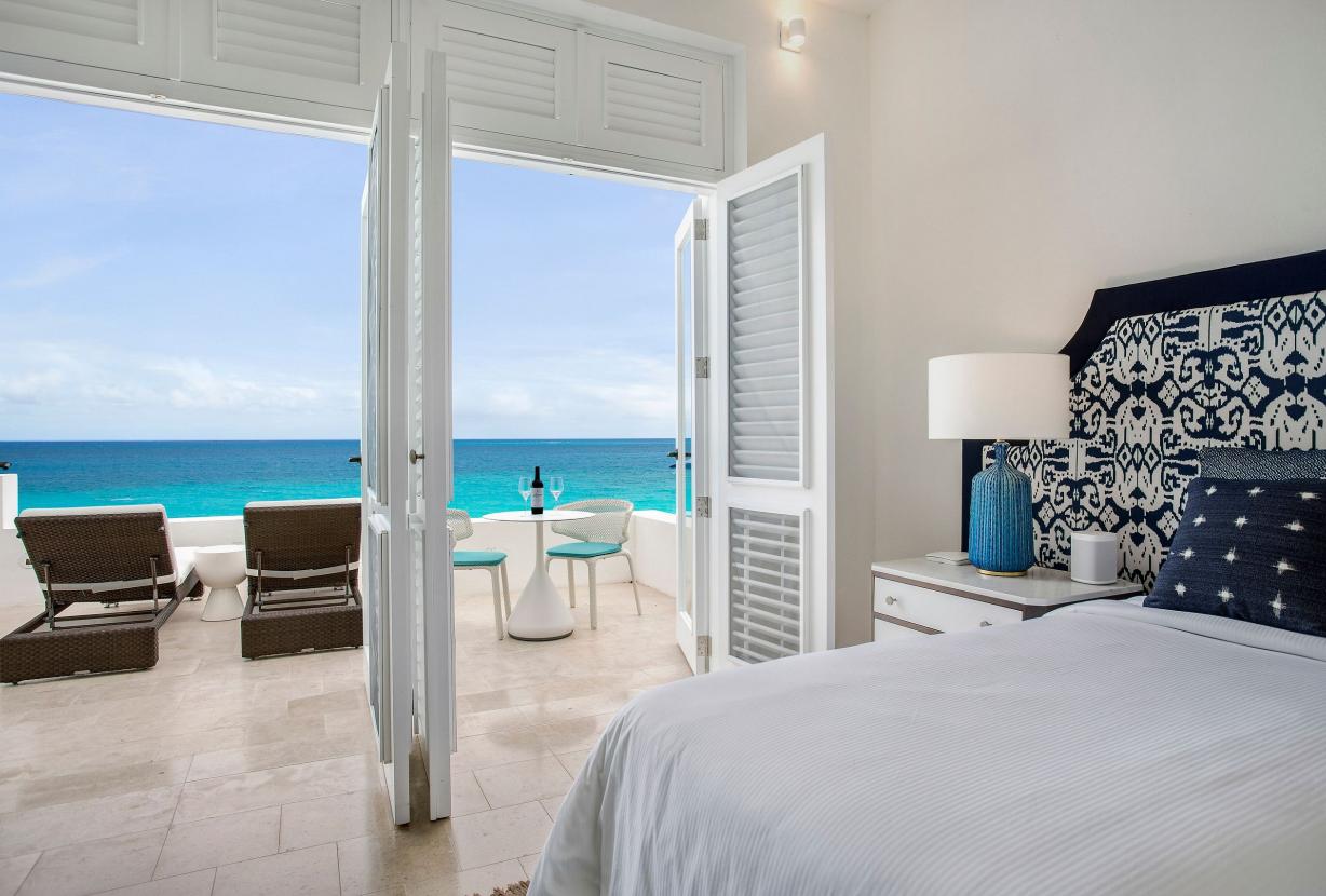Aia014 – Elegant luxury villa near Long Bay