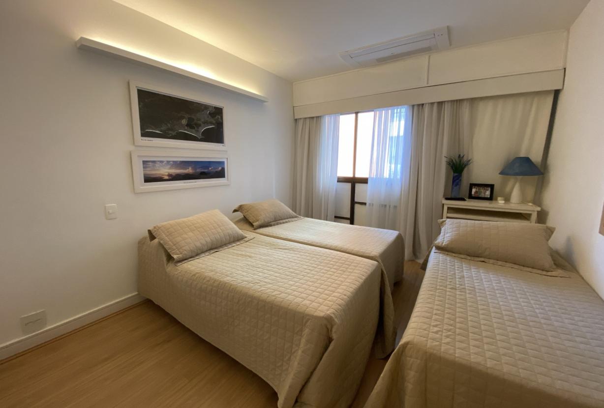 Rio557 - Wonderful renovated 4-bedroom apartment in Vieira Souto