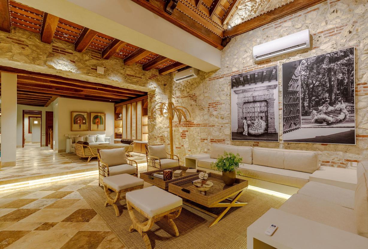 Car015 – Casa de lujo y estilo en Getsemani