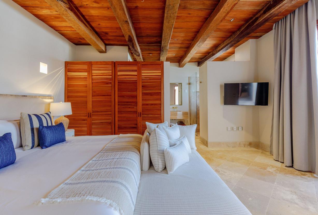 Car015 – Luxury stylish house in Getsemani