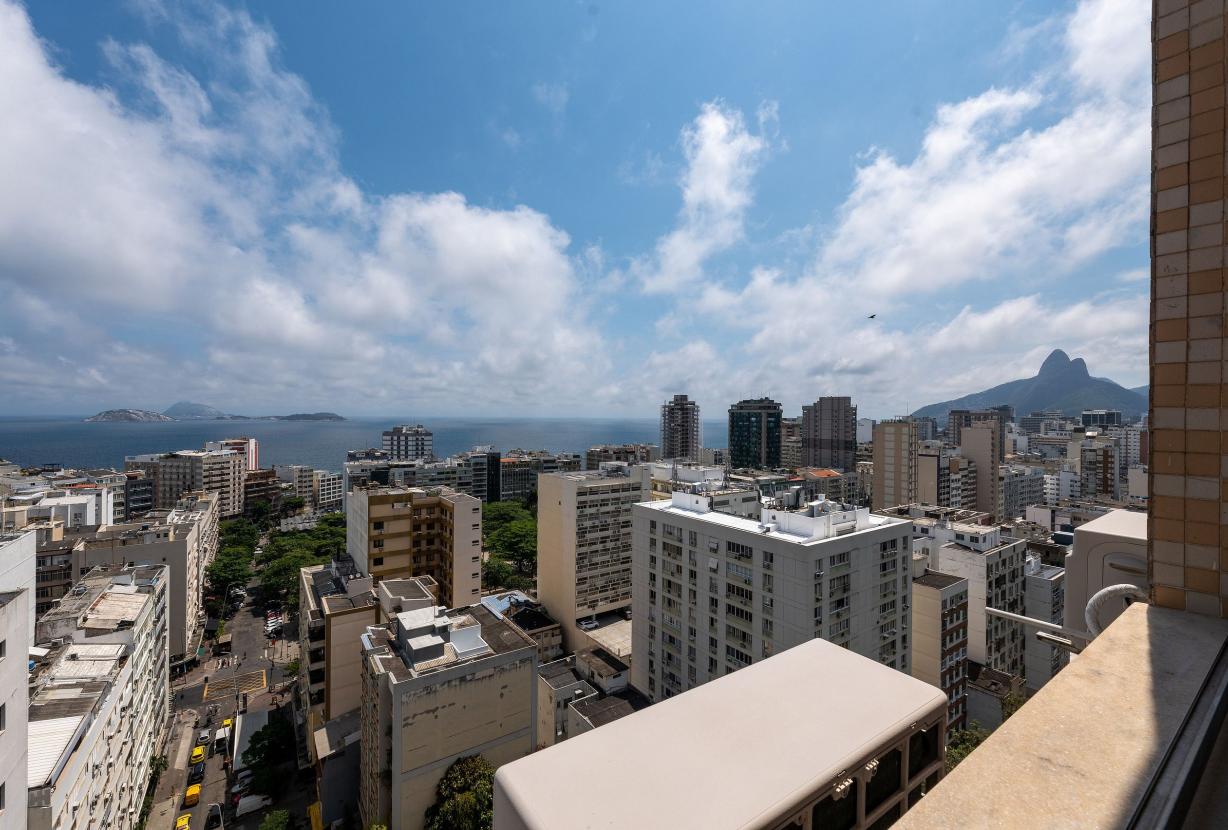 Rio372 - Duplex Penthouse with Pool & Ocean Views