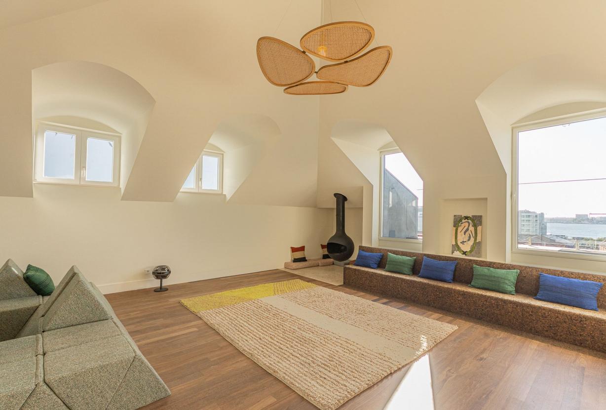 Lis003 - Townhouse for Rent in the heart of Lisbon