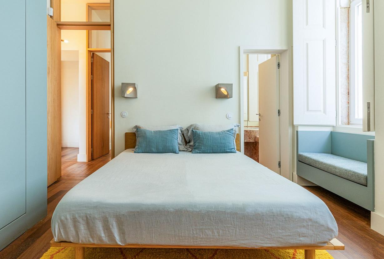 Lis003 - Townhouse for Rent in the heart of Lisbon