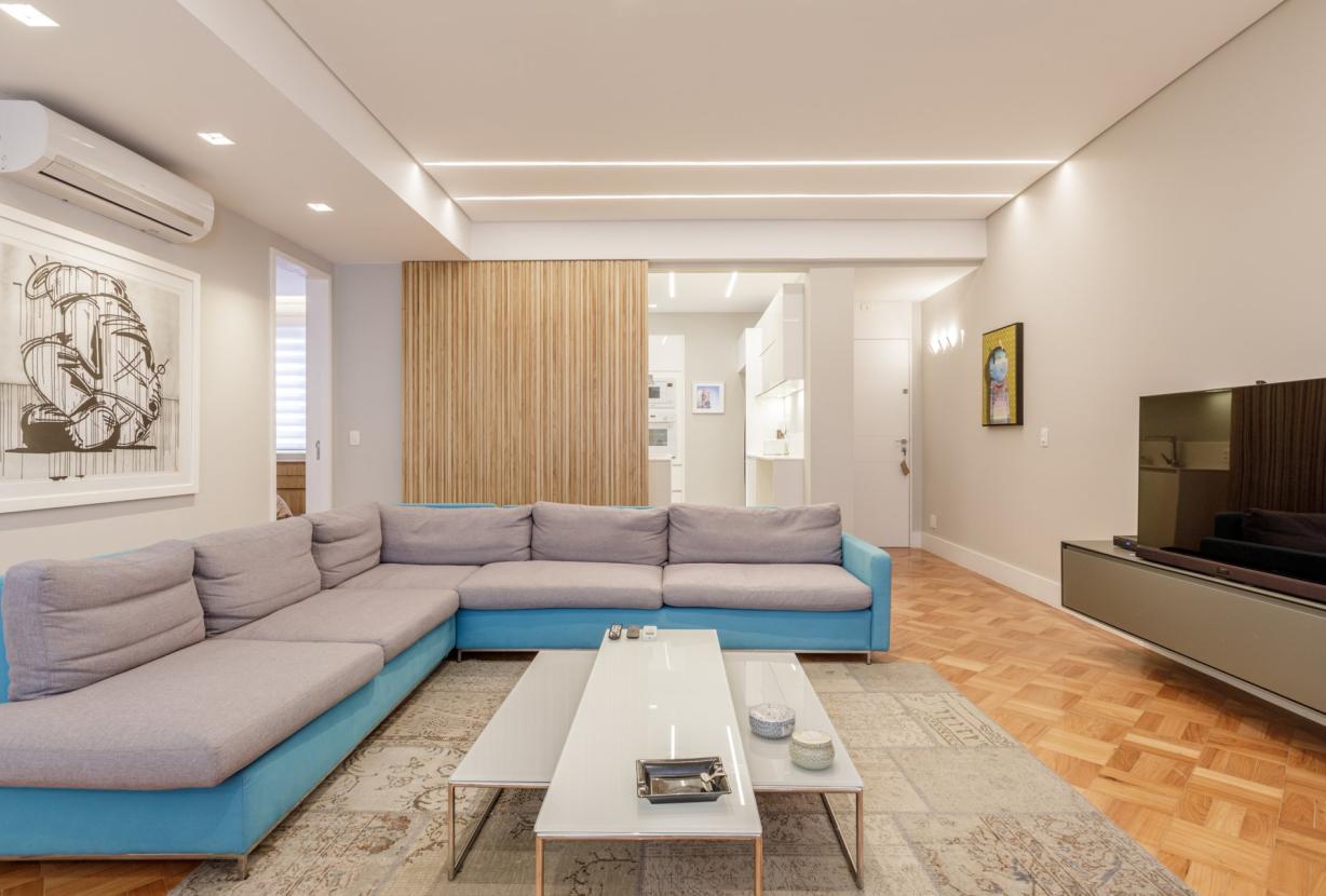 Rio268 - Charming apartment with lateral sea view – Leblon