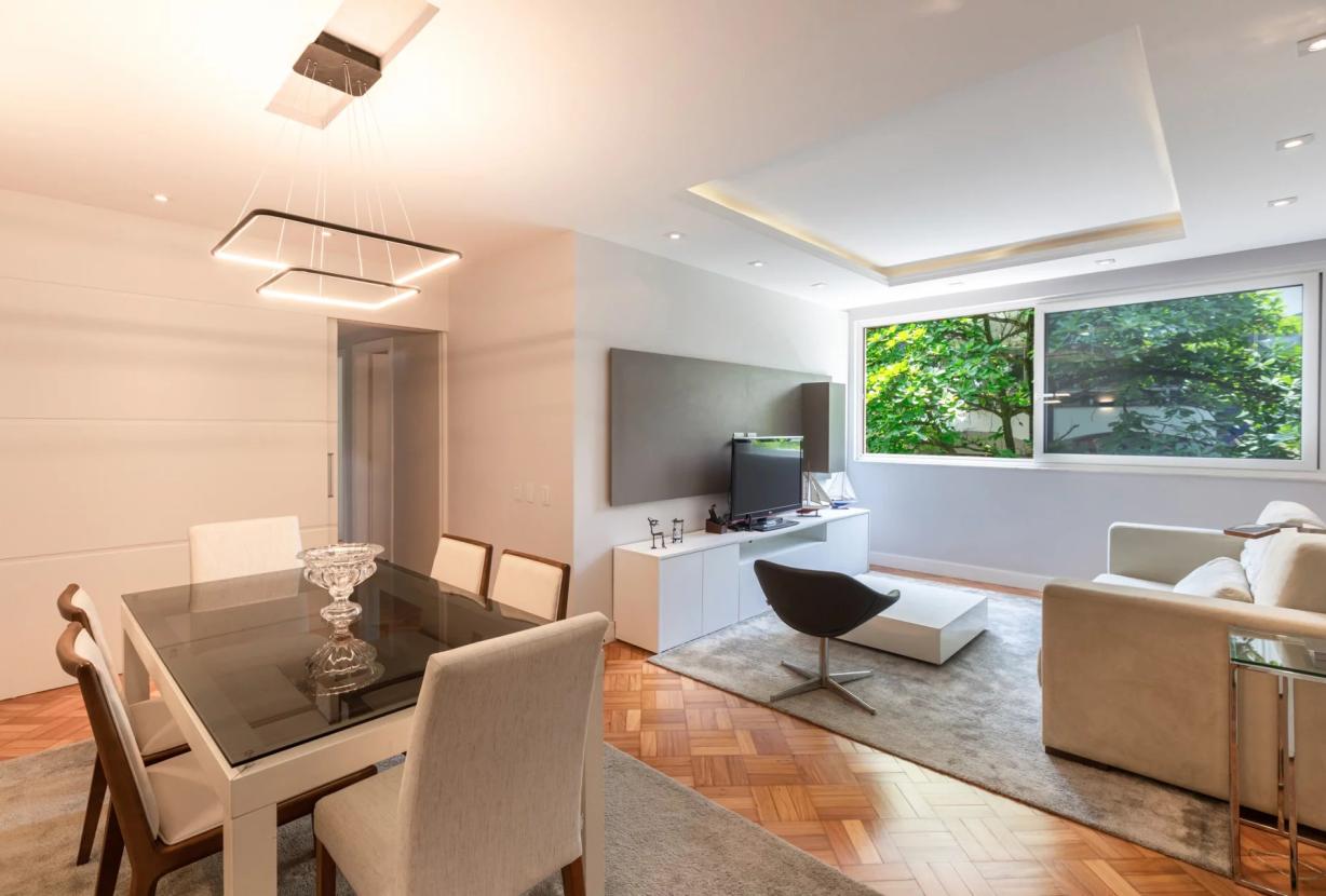 Rio158 - Charming and spacious apartment in Leblon