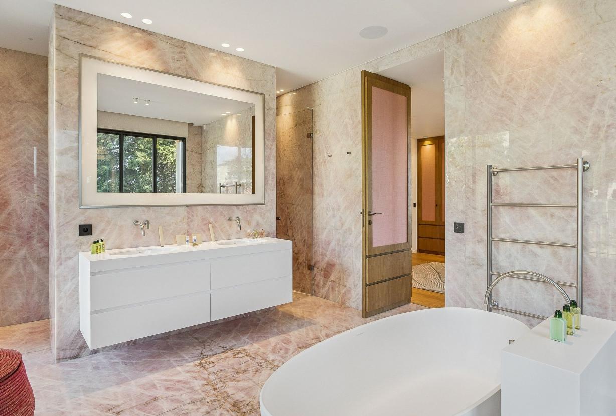 Azu089 - Neo-Provençal Villa with Panoramic Views