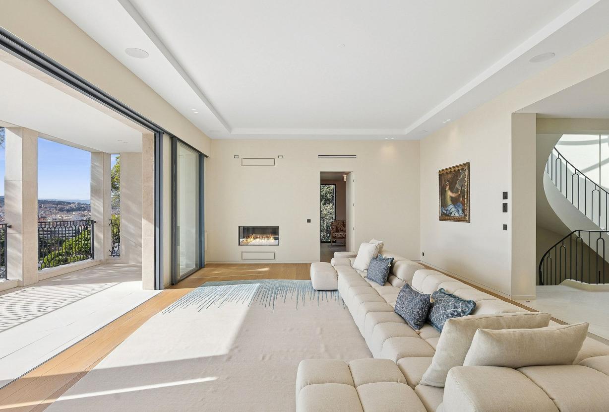 Azu089 - Neo-Provençal Villa with Panoramic Views