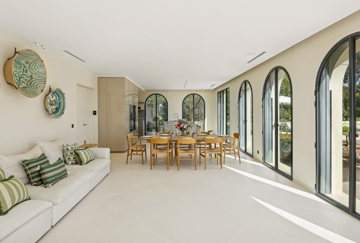 Azu089 - Neo-Provençal Villa with Panoramic Views