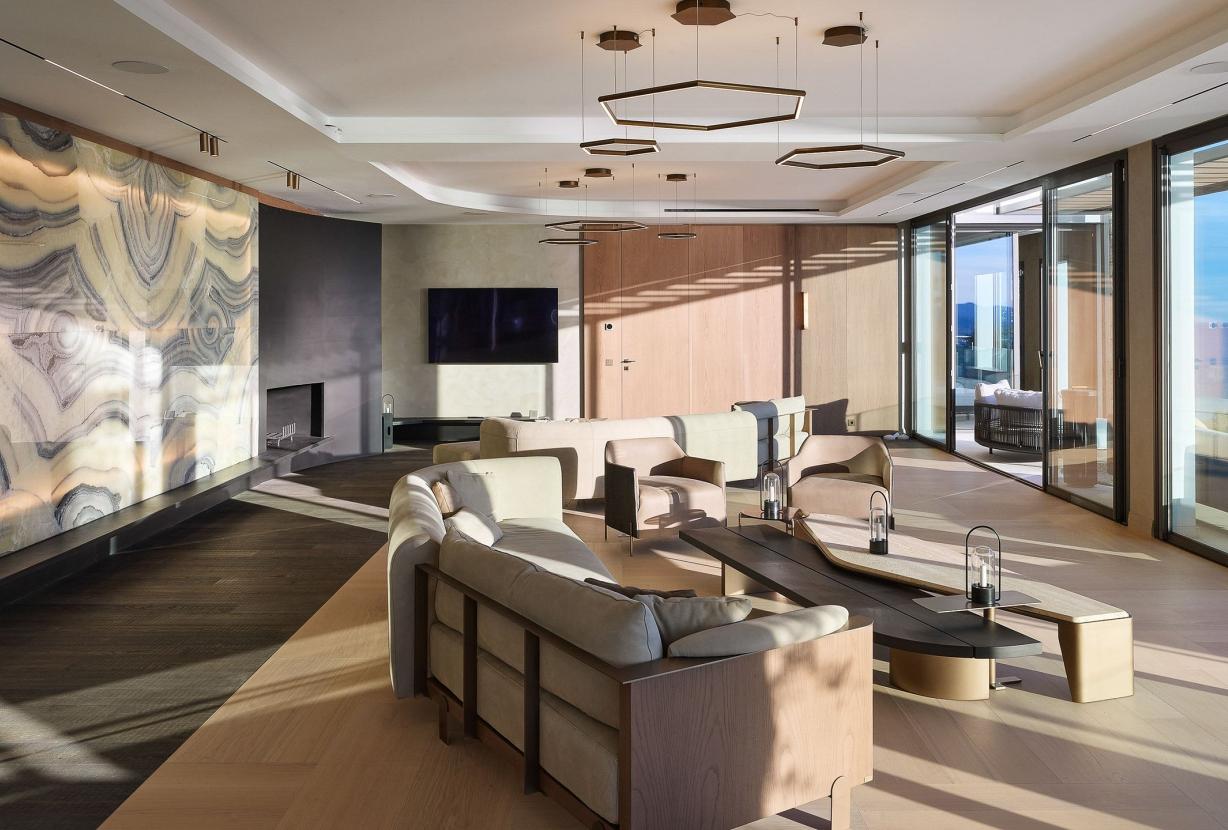 Azu090 – Contemporary sea view villa in Cannes