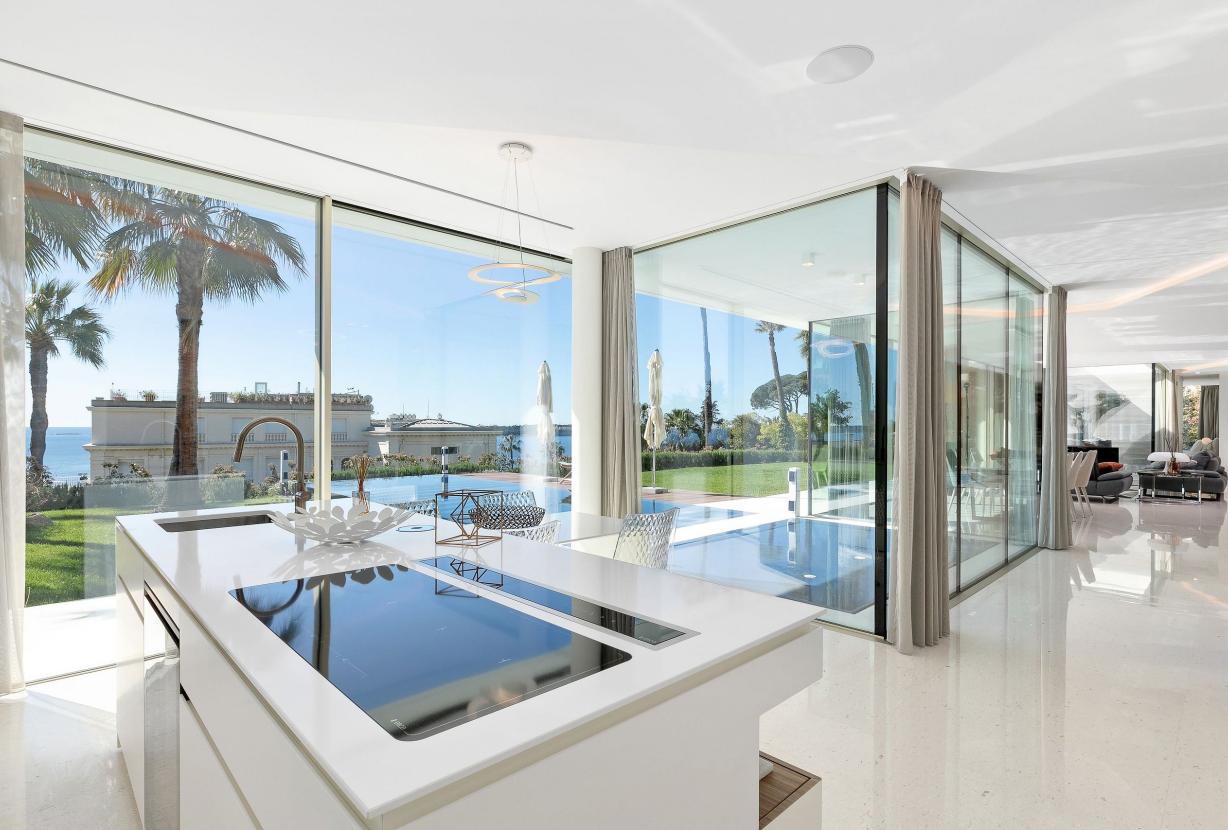 Azu195 – Panoramic sea view luxury villa in Cannes