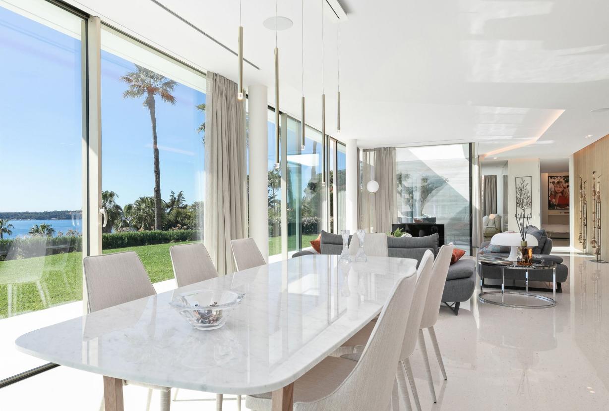 Azu195 – Panoramic sea view luxury villa in Cannes