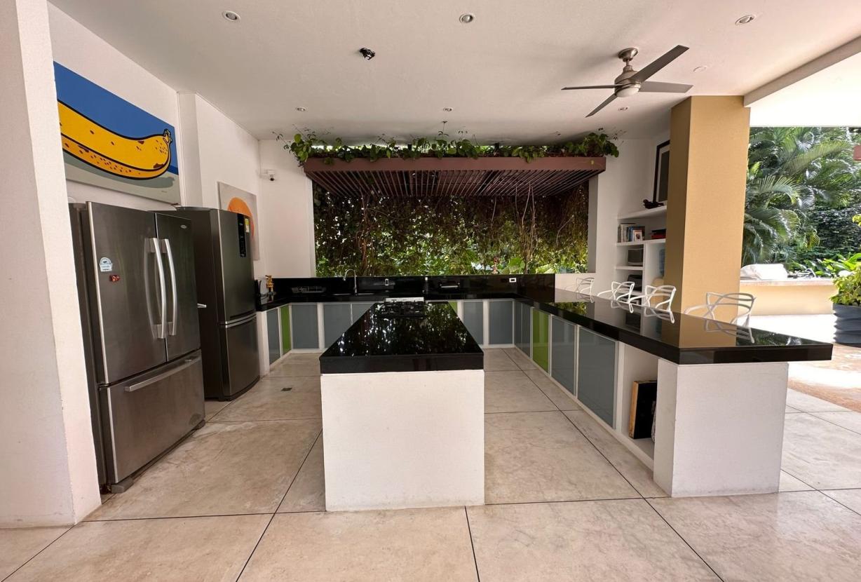 Anp082 – Modern house with pool in Mesa de Yeguas